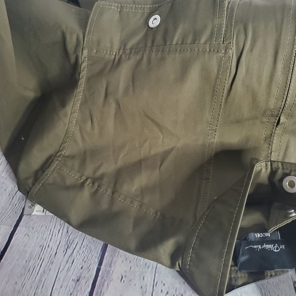 3.1. Phillip Lim Utility Jumpsuit in Olive Unisex - Picture 15 of 16